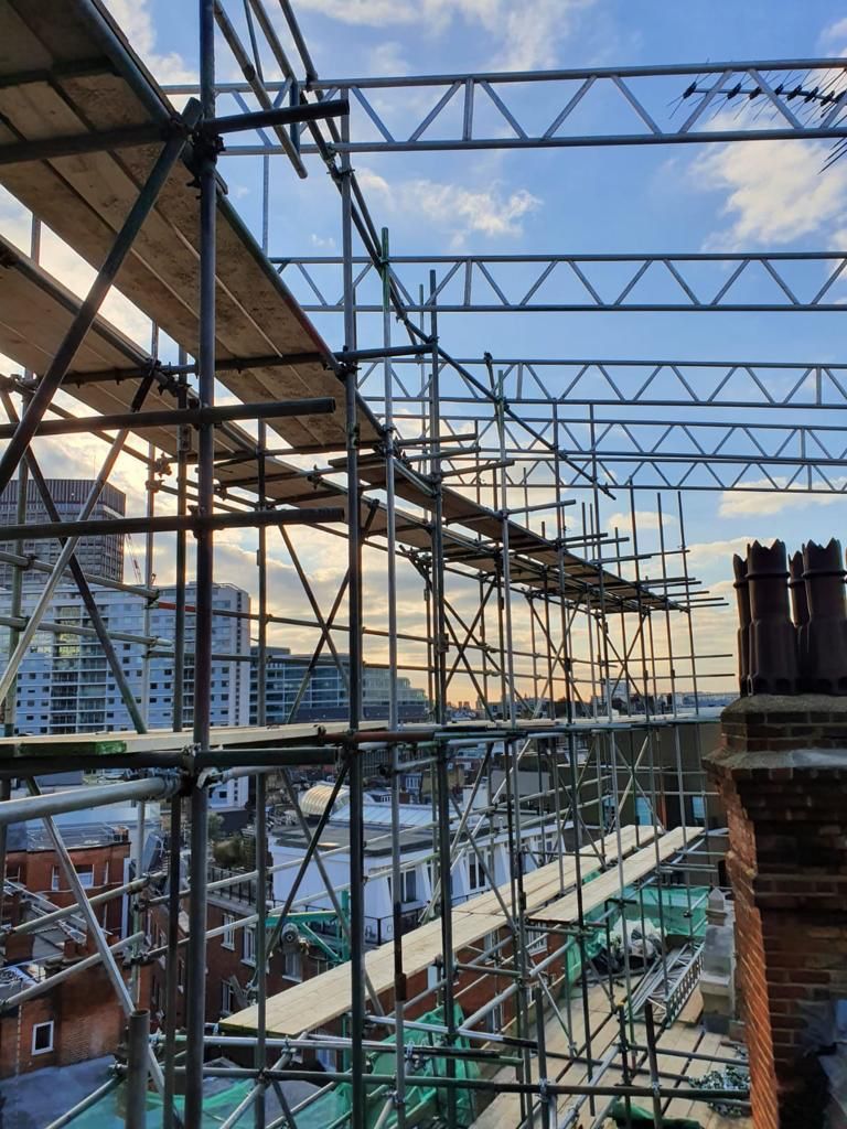 London Scaffold Hire Buckingham Gate 4